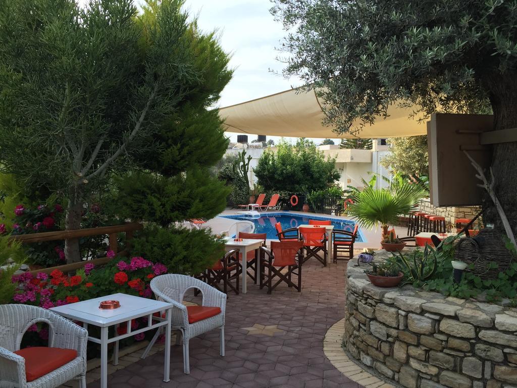 פיטסידיה Vrisi Apartments & Villa מראה חיצוני תמונה