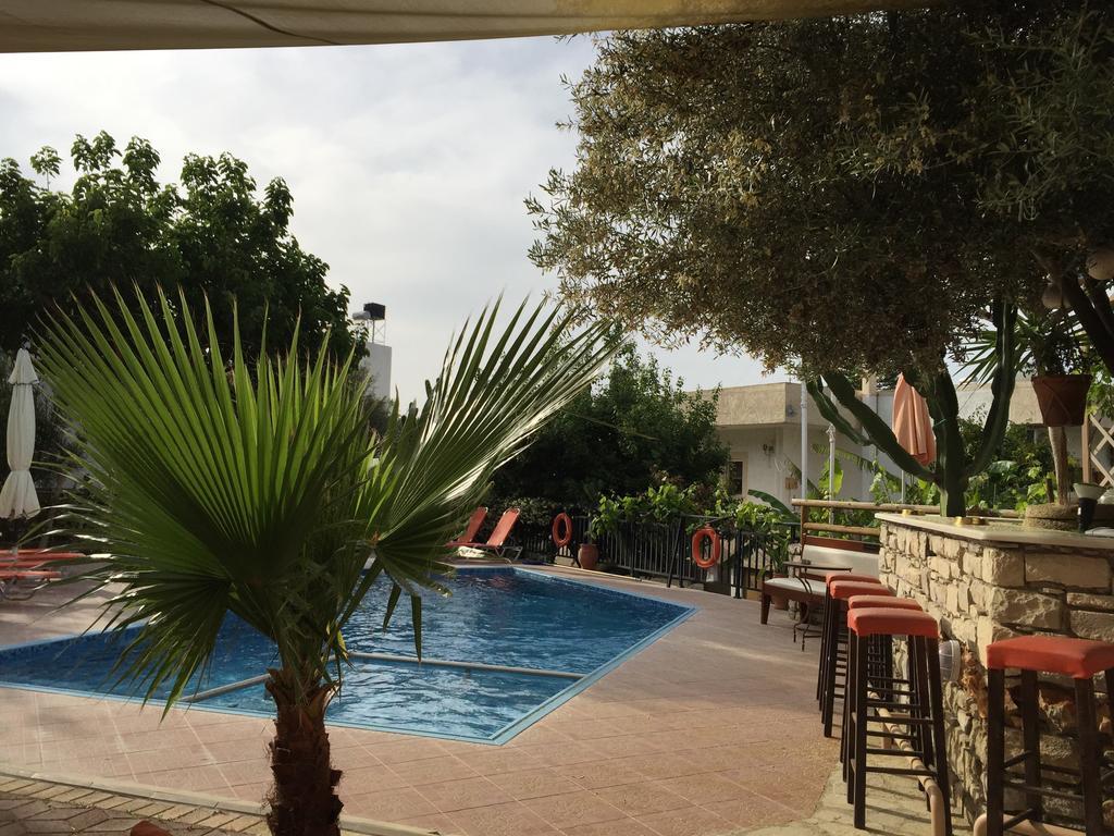 פיטסידיה Vrisi Apartments & Villa מראה חיצוני תמונה