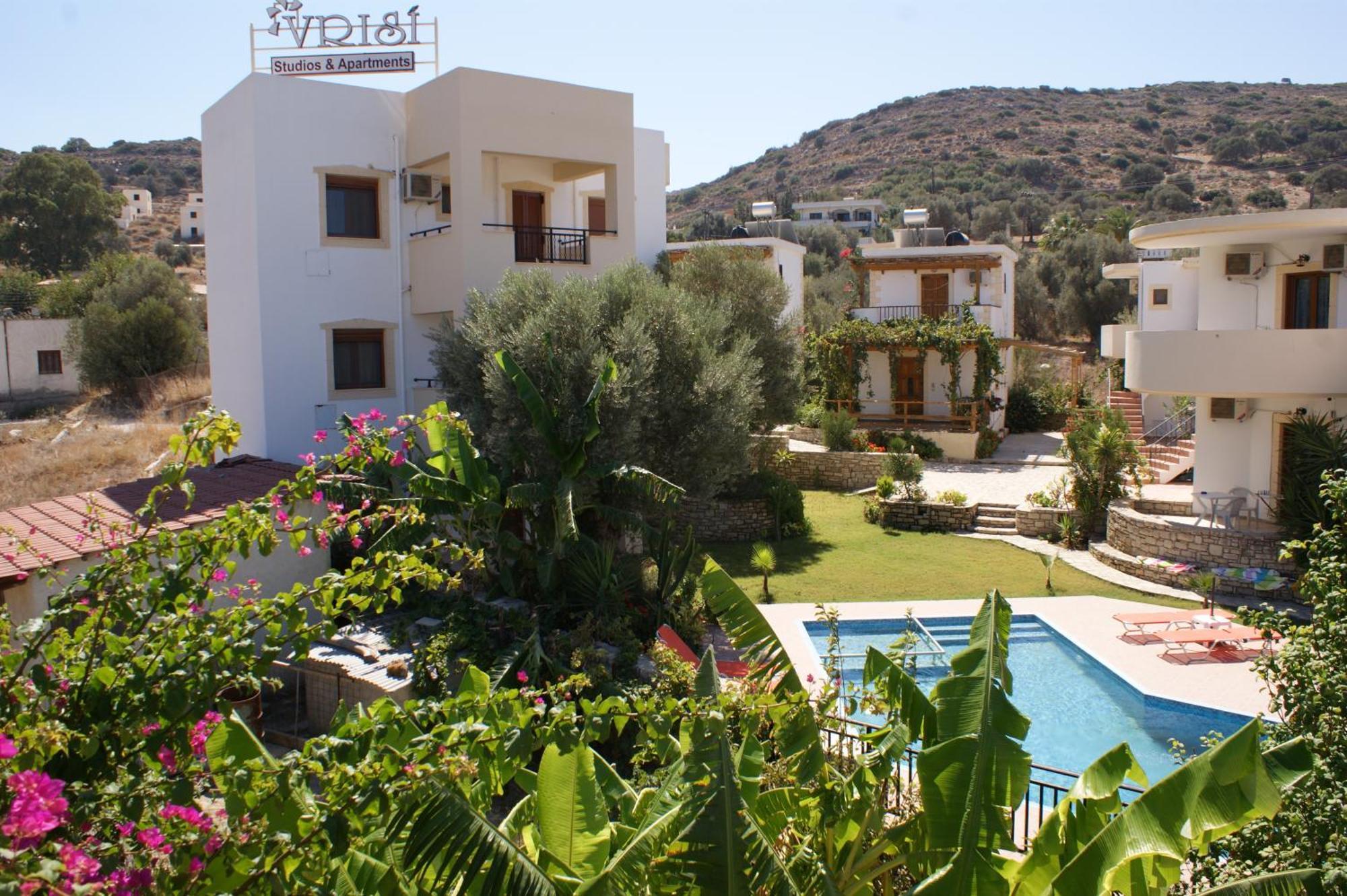 פיטסידיה Vrisi Apartments & Villa מראה חיצוני תמונה
