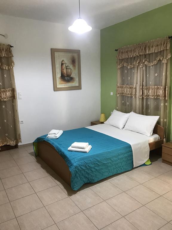 פיטסידיה Vrisi Apartments & Villa מראה חיצוני תמונה
