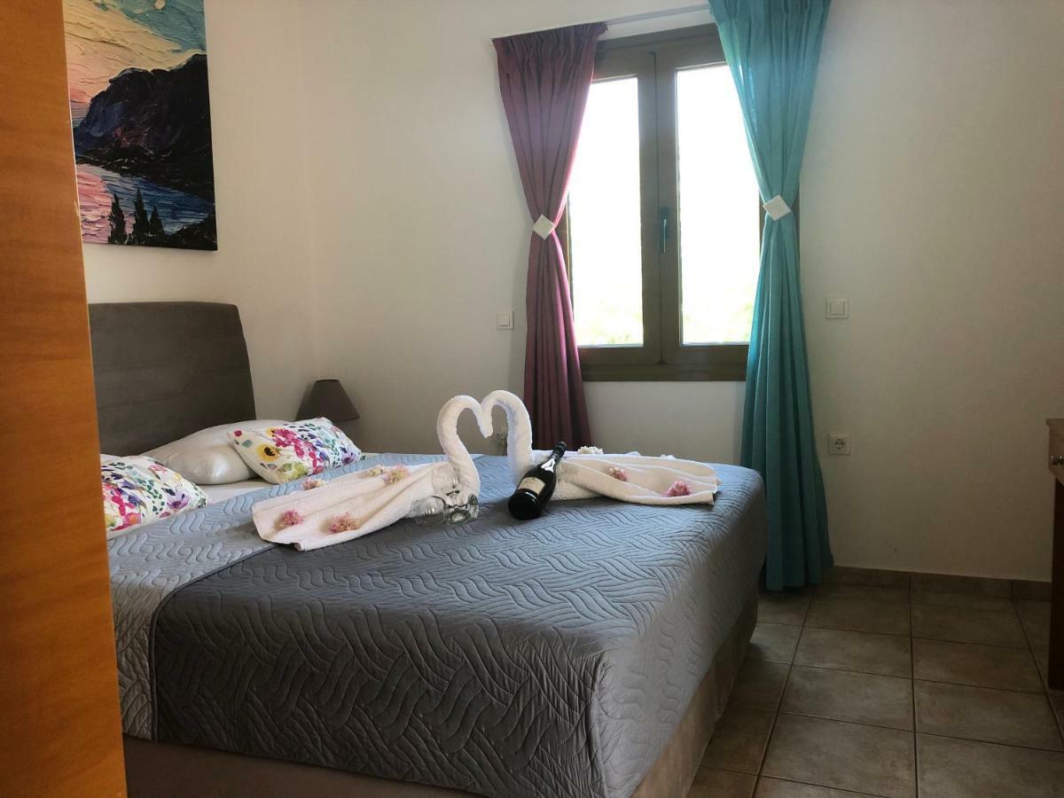 פיטסידיה Vrisi Apartments & Villa מראה חיצוני תמונה